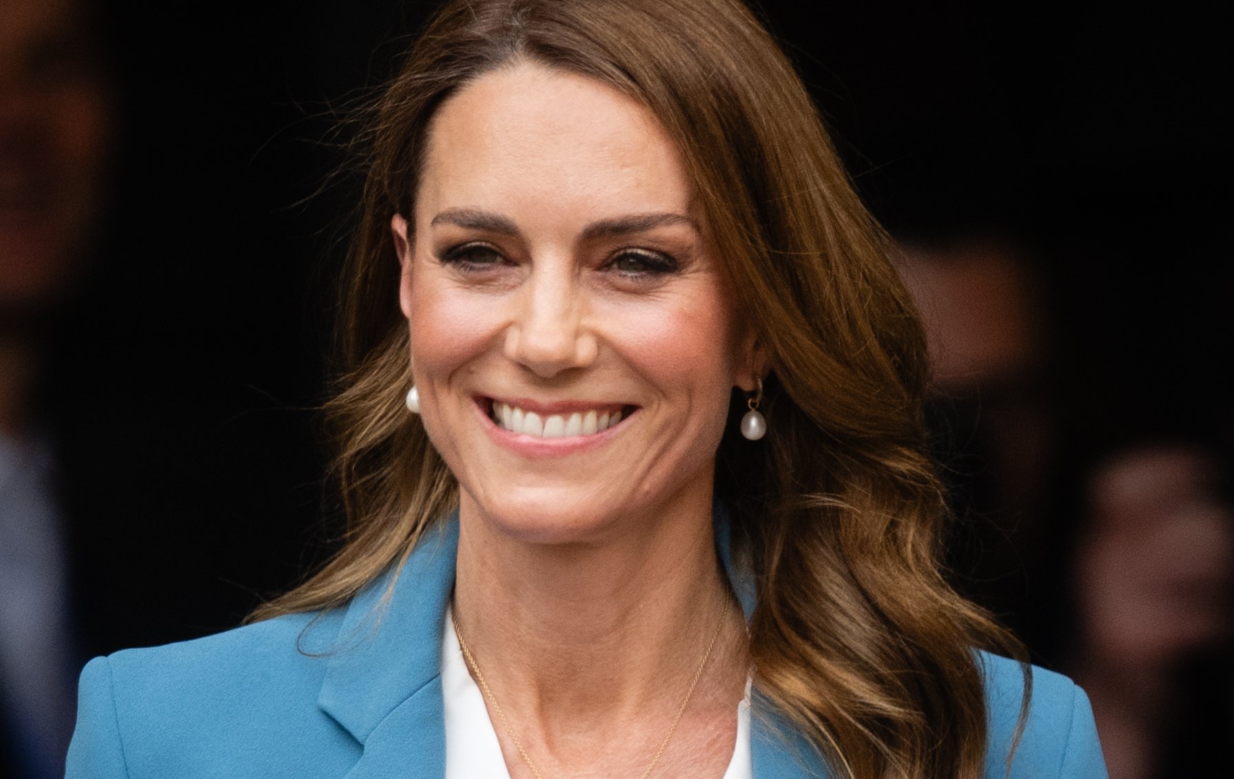 Sposób księżnej Kate na lśniące włosy