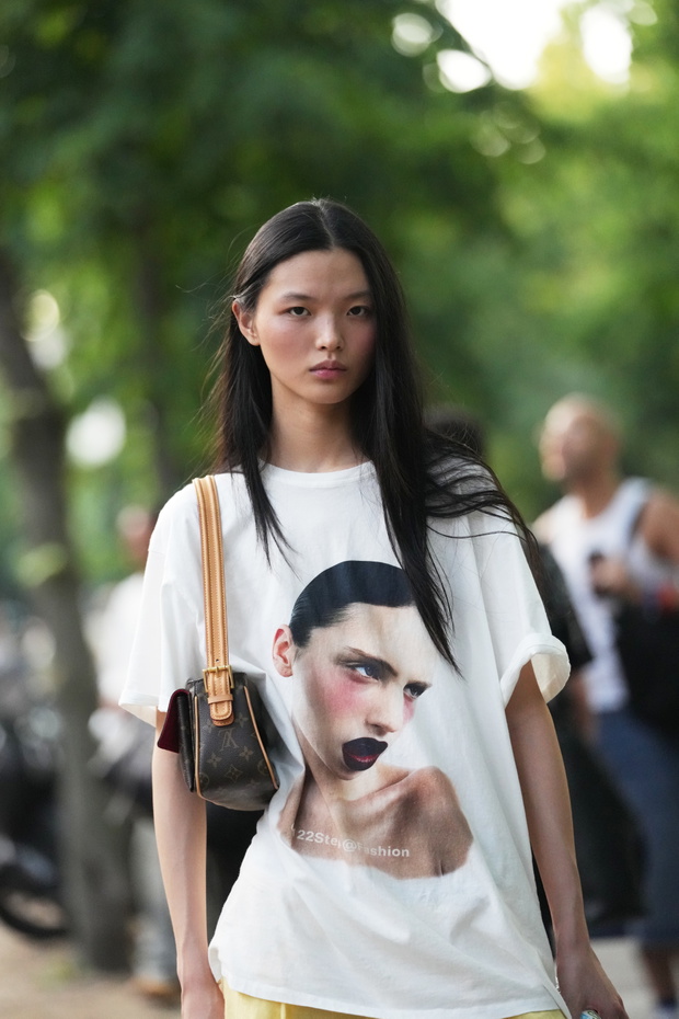 Street Style - Paris Fashion Week - Menswear Spring/Summer 2027 - Day 2