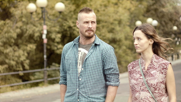 facet_niepotrzebny_kadr_1