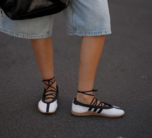 Sneakeriny to wciąż buty, które chce mieć każda it-girls