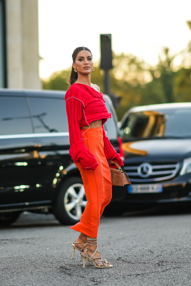 Street Style : Day Three -  Paris Fashion Week - Womenswear Spring Summer 2022