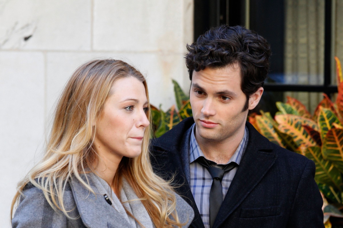 Celebrity Sightings In New York - November 01, 2010