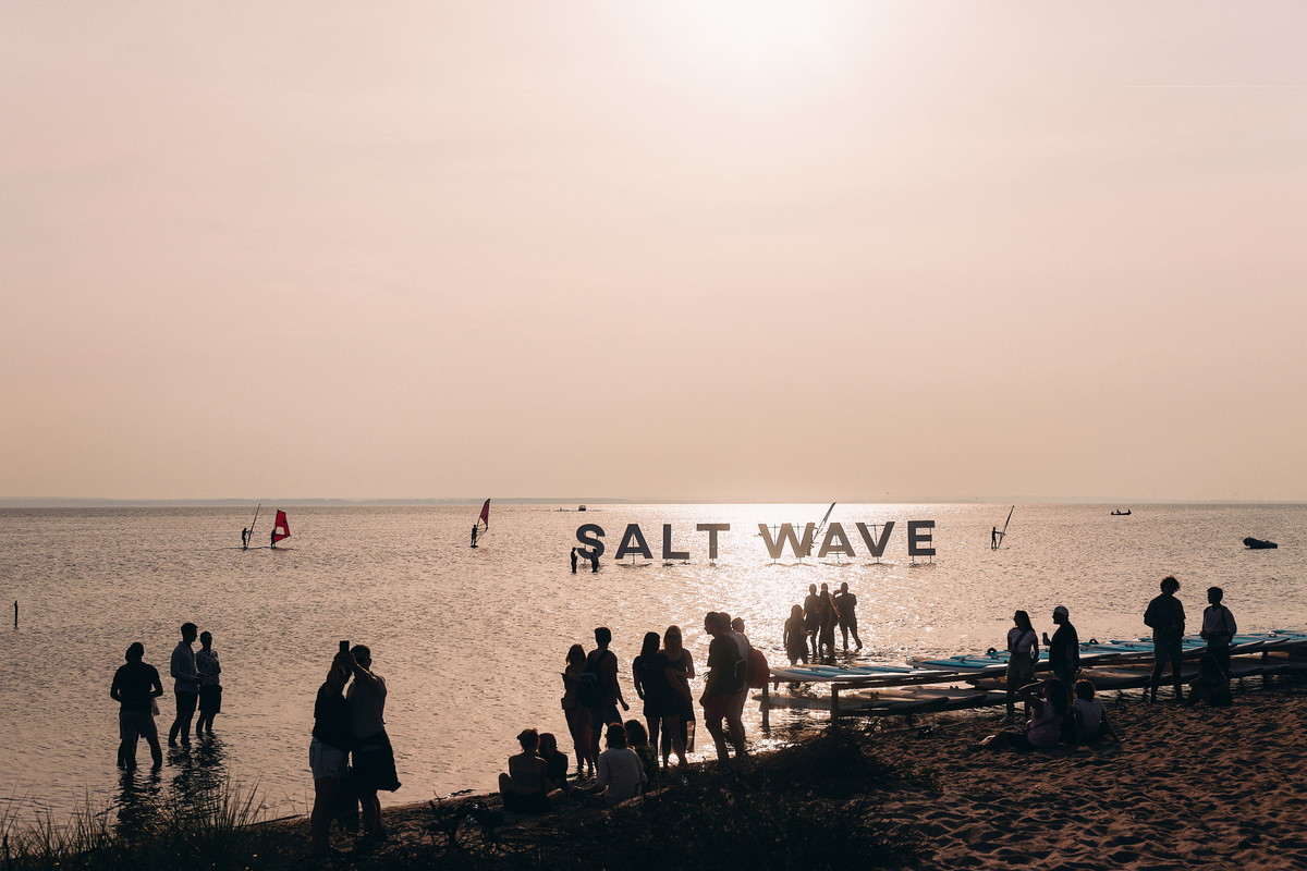 Defender Salt Wave