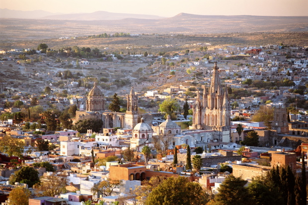 CATHEDRAL AND CITY AT DUSK SAN MIGUEL DE ALLENDE, MEXICO