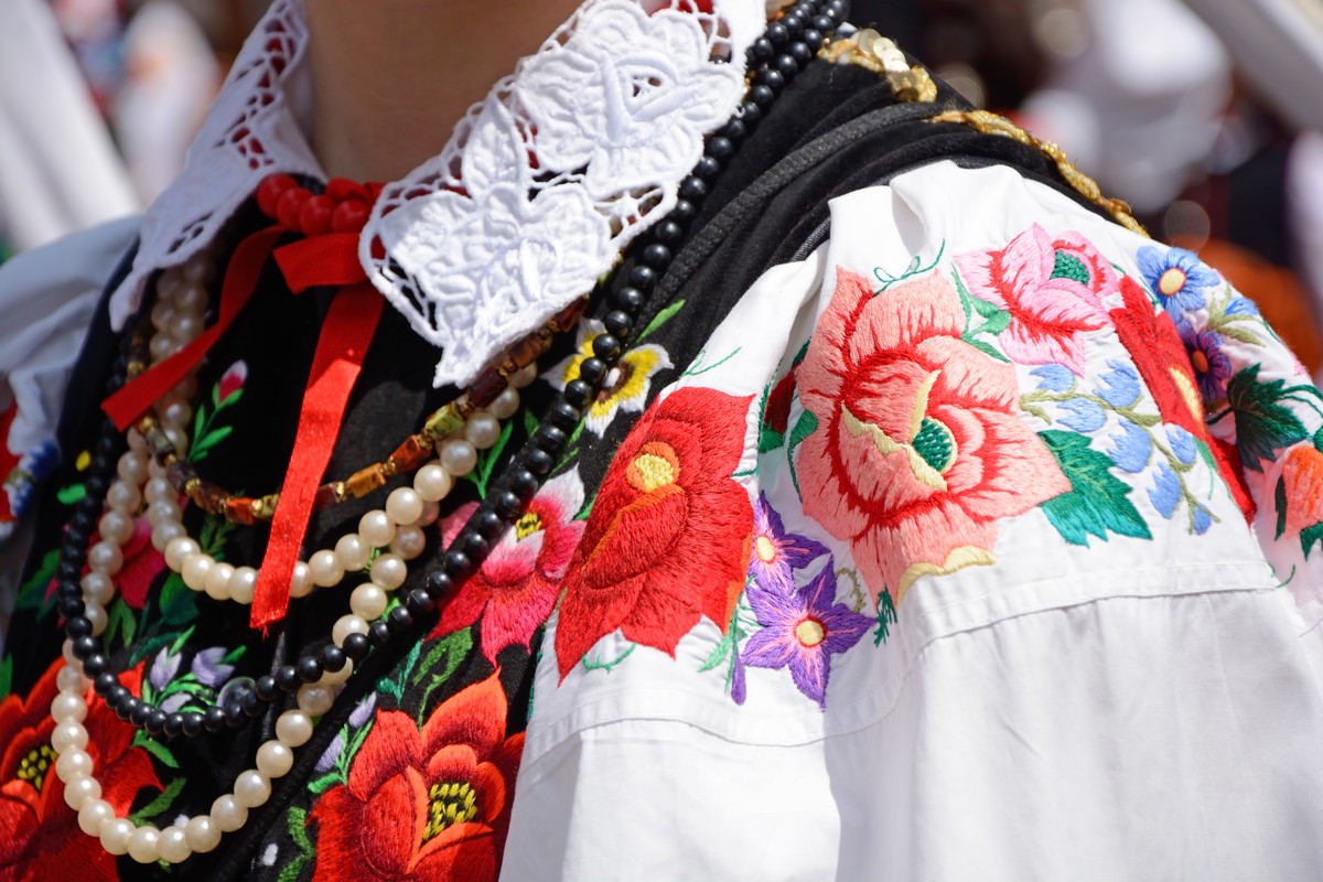 Biżuteria inspirowana polskim folkiem