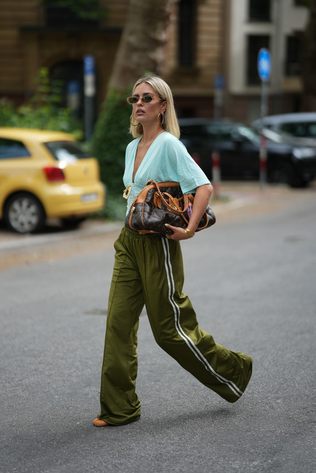 track pants