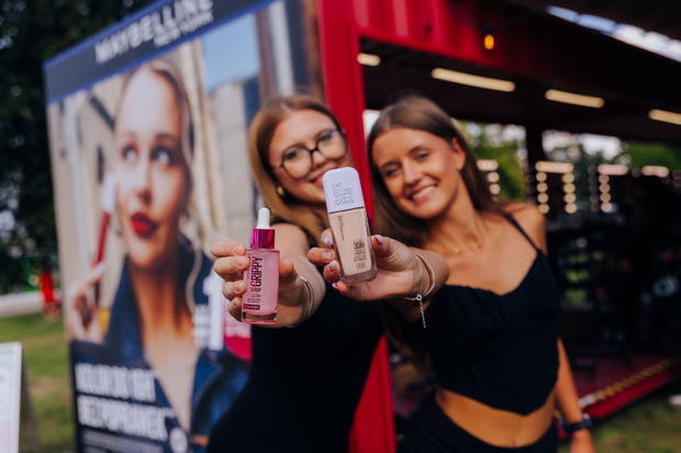 Maybelline NY Music Stories