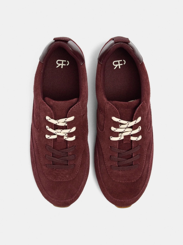 Bordowe sneakersy z migdałowym noskiem z Parfois