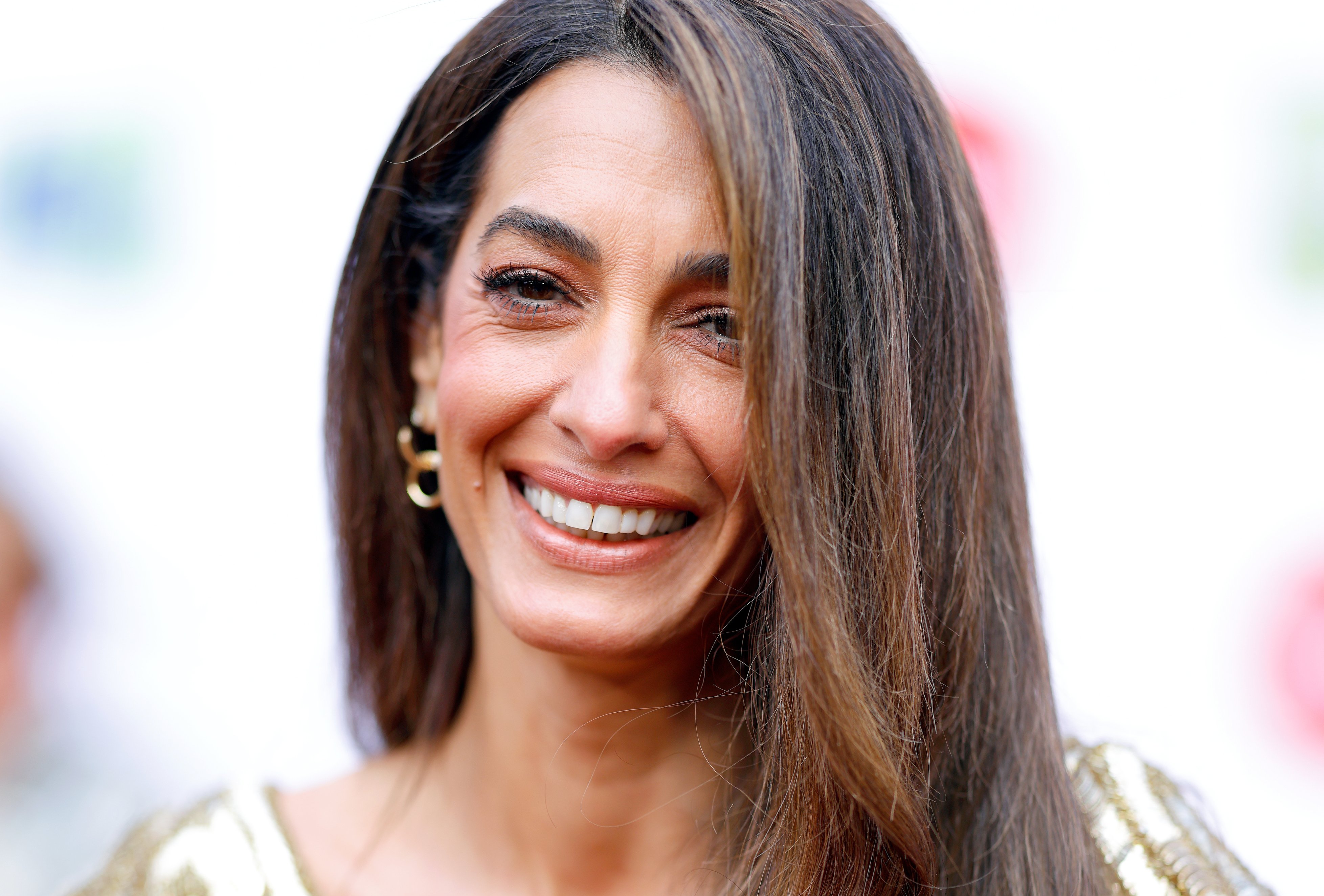 Amal Clooney przywraca modę na wężowy wzór w 2026 roku