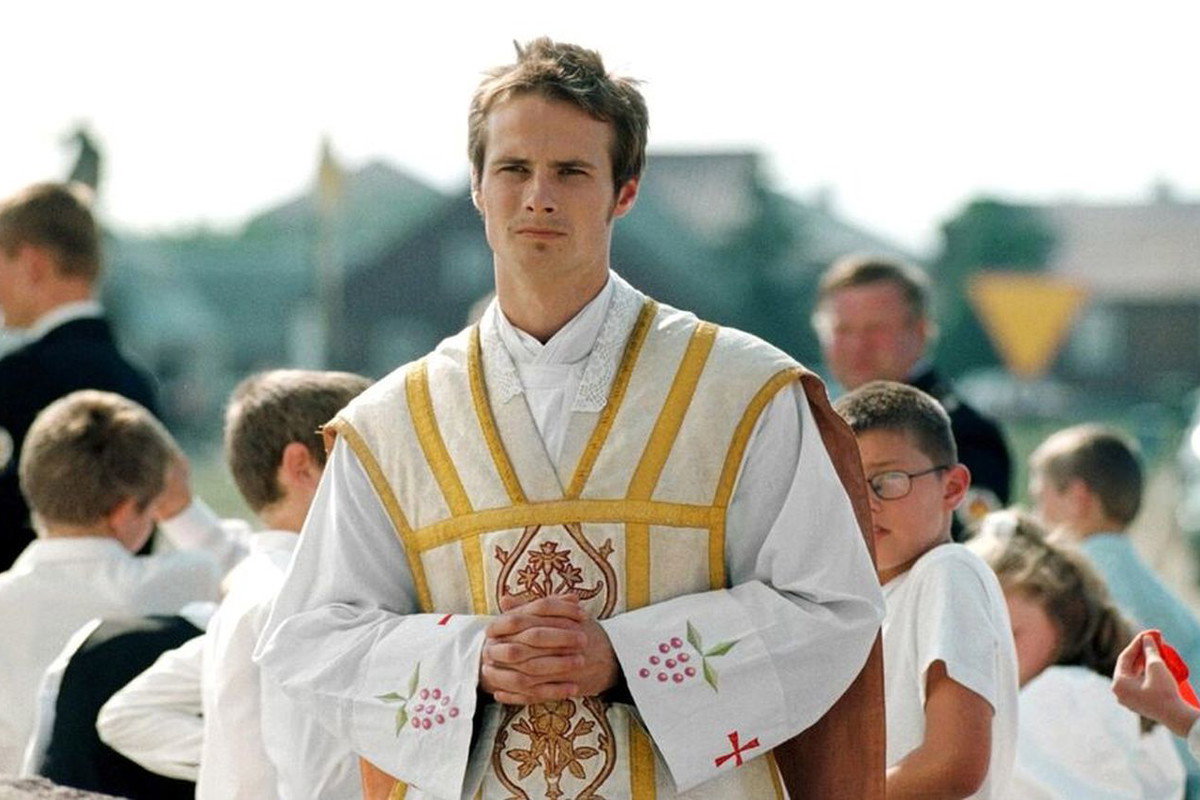 Biała sukienka