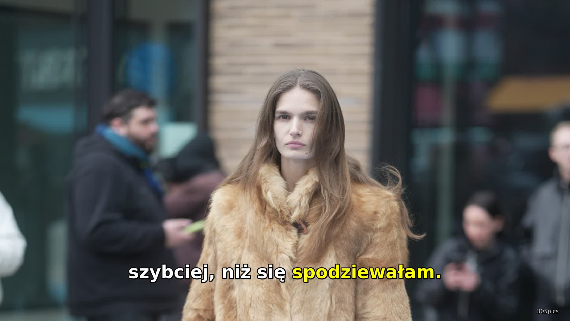 Jestem redaktorką mody i jesienią noszę mahoniowe botki z kwadratowym noskiem. Mój ideał znalazłam w Reserved