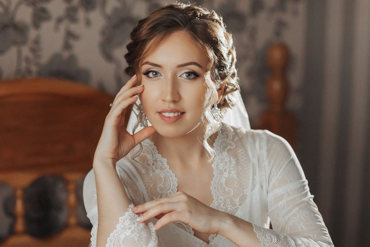 Zamyślona panna młoda