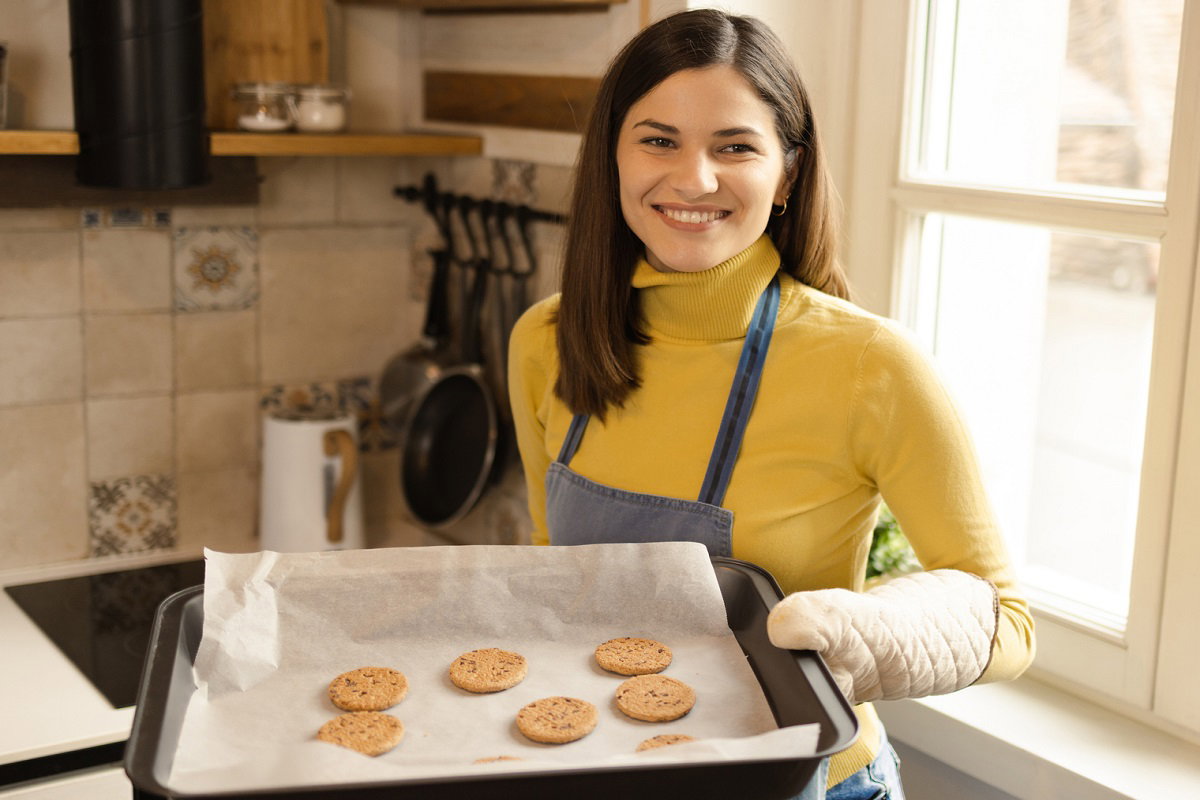 kobieta z ciasteczkami
