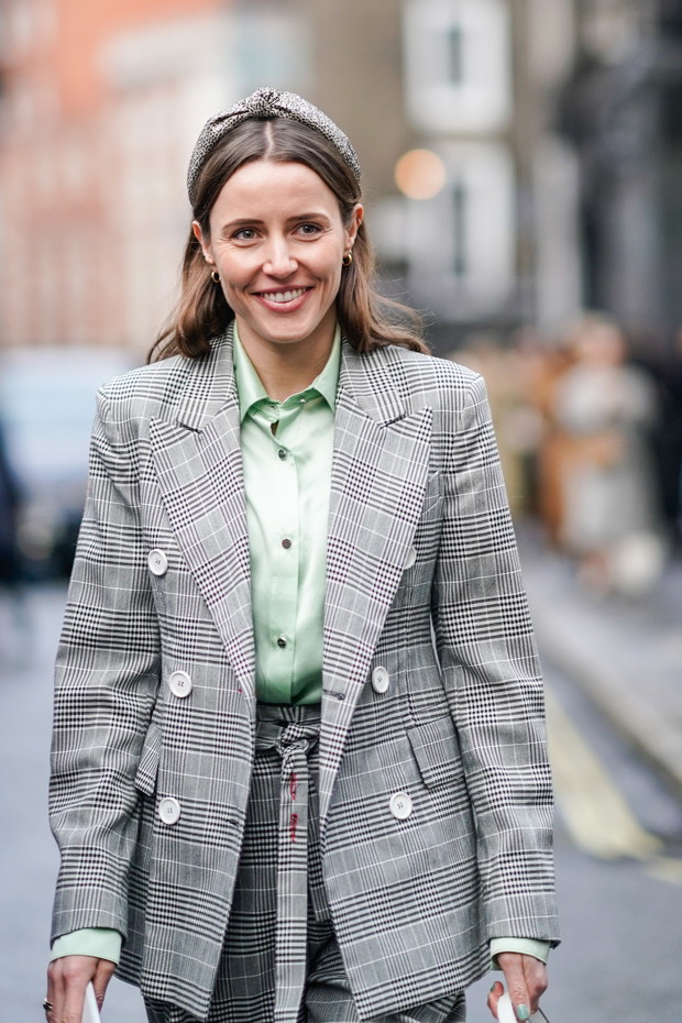 Jasna pastelowa zieleń modne kolory lato 2019: trendy moda lato 2019