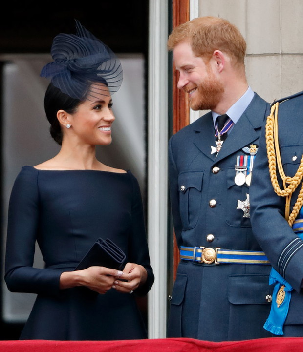 Meghan Markle w sukience Diora na stuleciu Królewskich Linii Lotniczych RAF