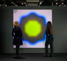 Nowy rekord na rynku sztuki! Ponad 7,3 mln. zł – za tyle kupiono dziś w DESA Unicum podczas aukcji „Sztuka Współczesna. Op-art i Abstrakcja Geometryczna" dzieło „M22" Wojciecha Fangora.