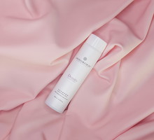 Wzmocnij włosy i nadaj im objętość