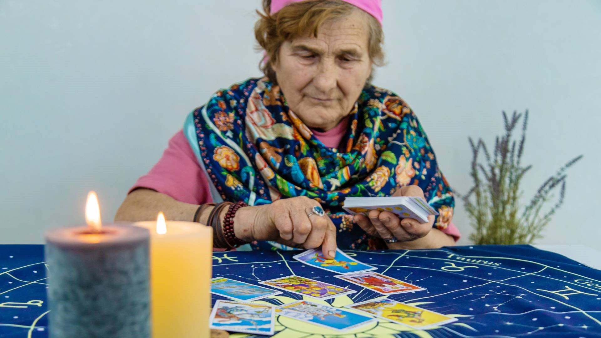 Tarot na Wielki Tydzień 2023