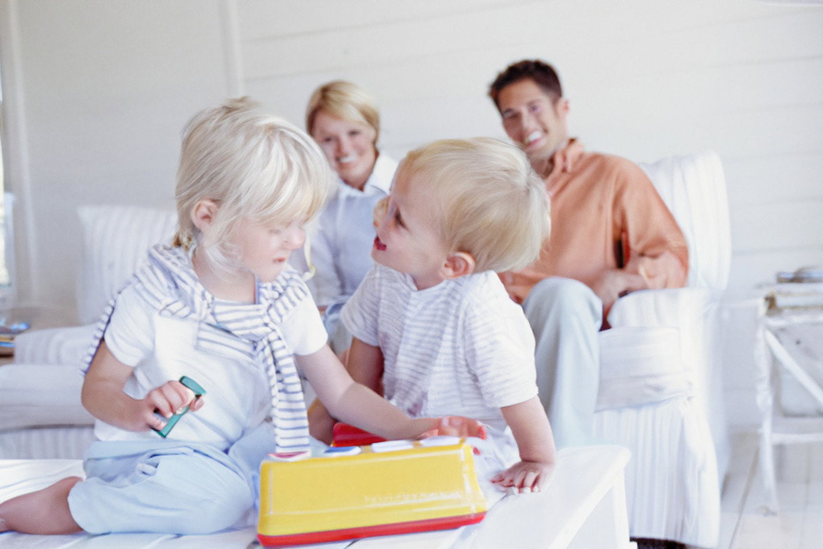 38_Uwaga_dzieciaki_normalny