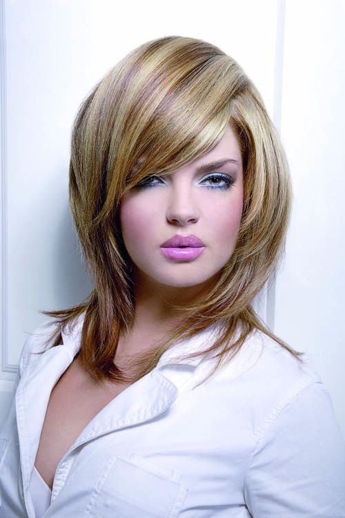 CL_0807_FRYZURY_Hollywood02