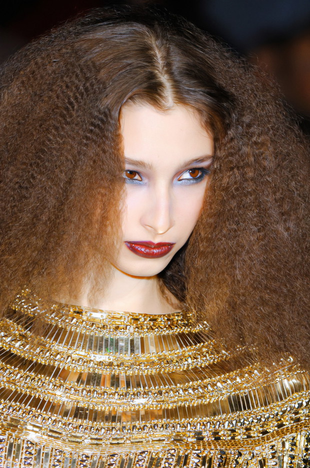 Macdonald_bty_F8_013