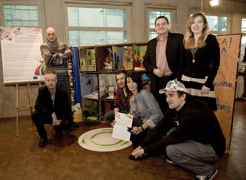 Cezary_Harasimowicz__Piotr_Kubiaczyk__Tatiana_Mindewicz-Puacz__Prezes_Zarzadu_TFC___Marcin_Skabara__Dyrektor_AXN___Magdalena_Mastalerz__AXN___Michal_Koterski