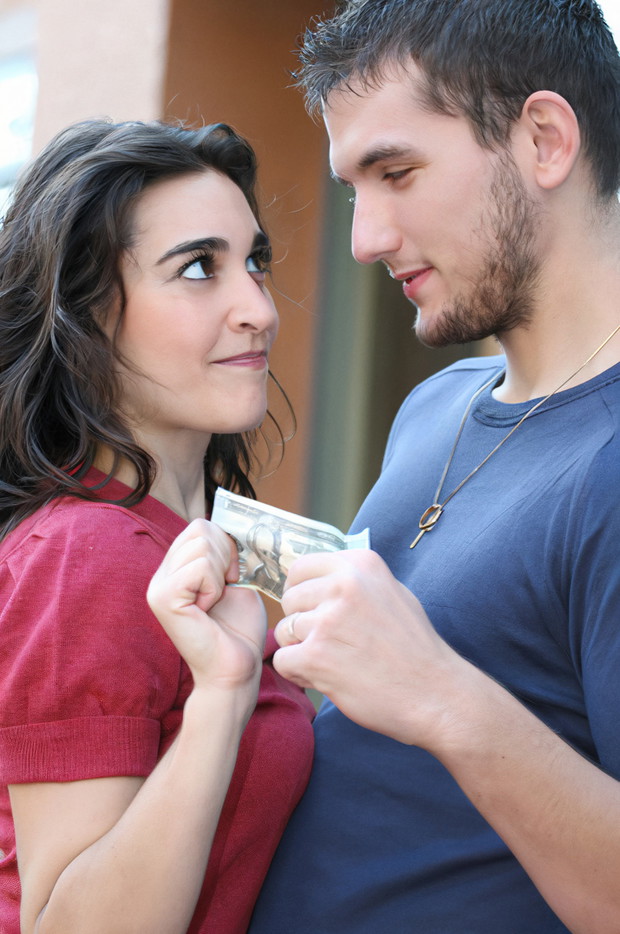 „Stopa w drzwiach” Najpierw mniej, potem więcej.