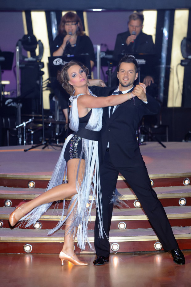 ALLONS_1176120_Jagna_Marczulajtis__Krzysztof_Hulboj04