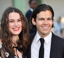 Chanel Cruise Collection 2020 : Photocall At Grand Palais In Paris