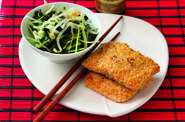 losos-w-sezamie-z-salatka-wakame_1278-glowne