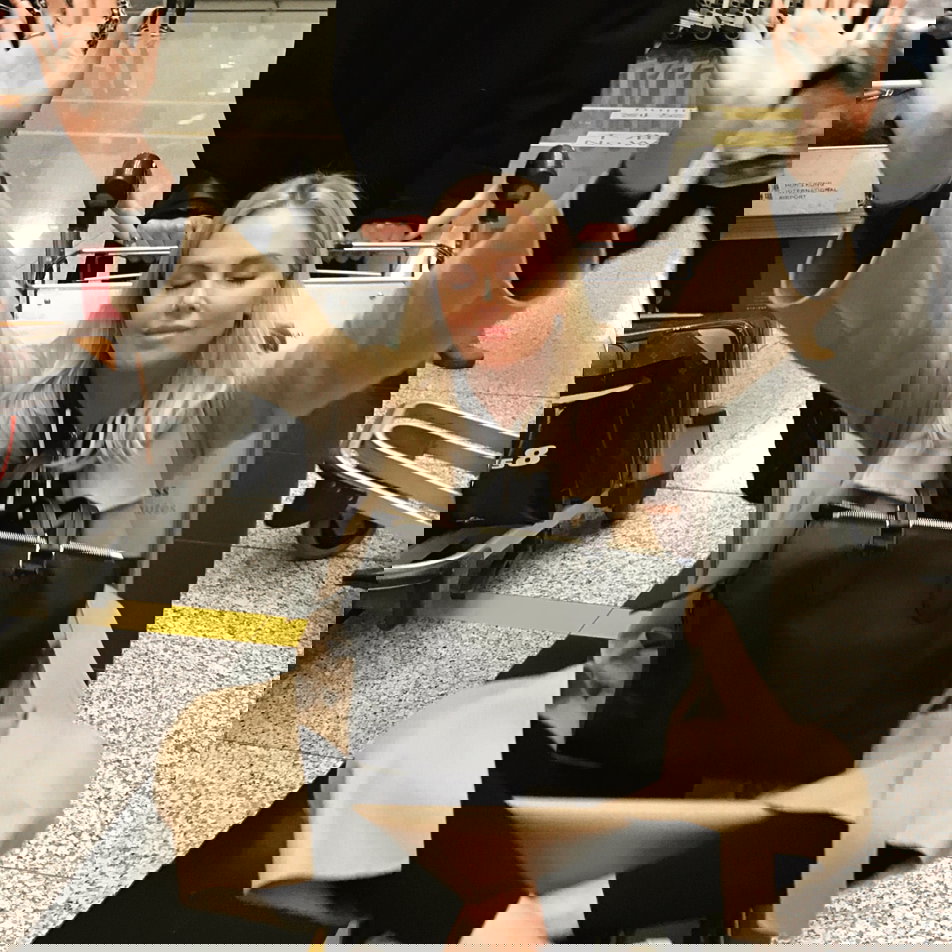 Charlize Theron to prawdziwa kosmopolitka