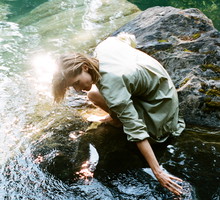 967859e8a4c3c2e328d085446c0e11bb440d143d-f90b576