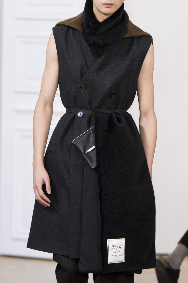 2. KAMIZELKA CZY PŁASZCZ?