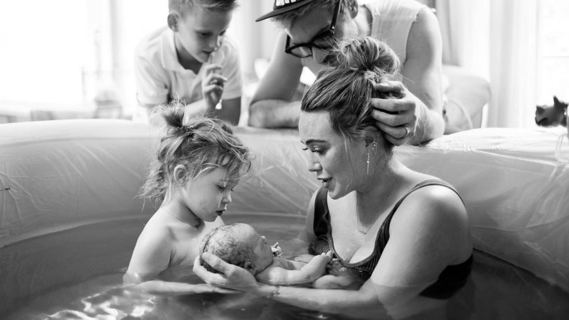 porod-domowy-hilary-duff-relacja-i-zdjecia2-625a3ad