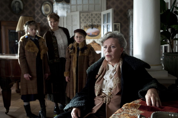 Panie Dulskie, reż. Filip Bajon