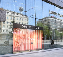 All-ONS_1574260-Louis_Vuitton