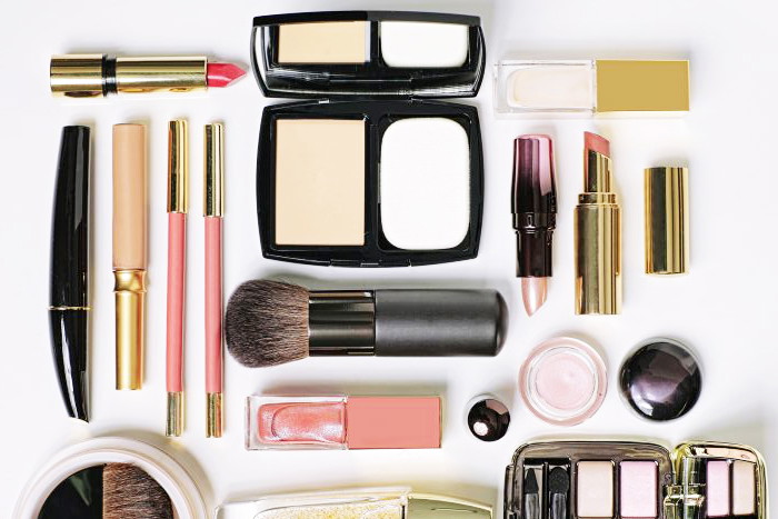 Promocja Rossman 55% na kosmetyki do makijażu