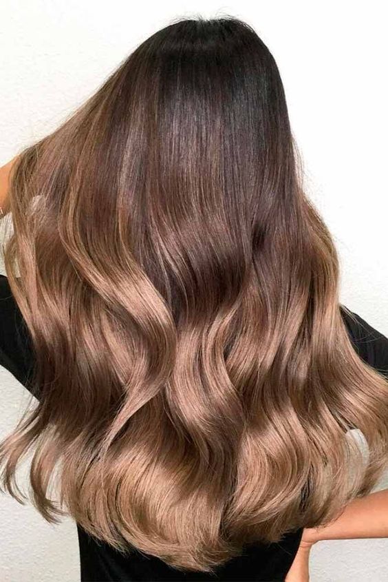 Brąz z jasnymi refleksami