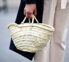 Modne koszyki wiklinowe na lato 2018