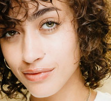 Modne krótkie fryzury 2018: Alanna Arrington