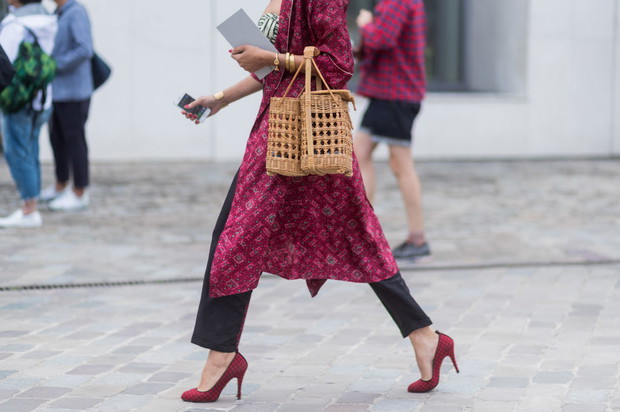 Modne koszyki wiklinowe na lato 2018