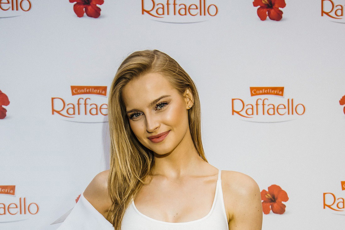 Inauguracja Lata z Raffaello 2018 Karolina Pisarek