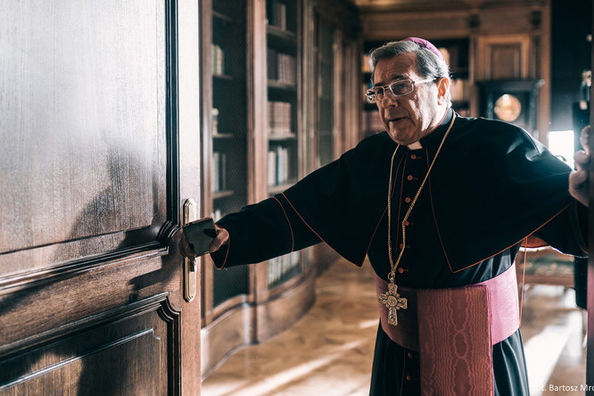 Janusz Gajos w nowym filmie Wojtka Smarzowskiego "Kler"