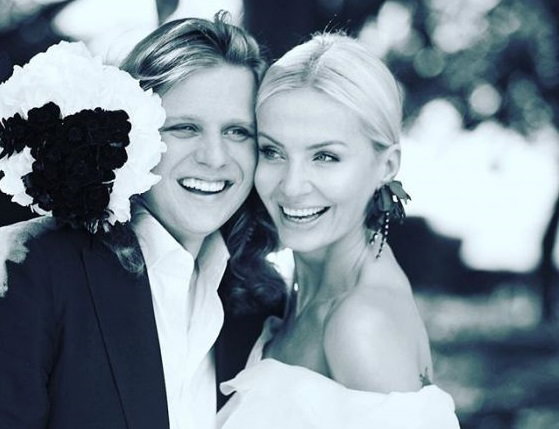 2f7c2f9d6da345e8291d67b20fd4c1507ae0bc97