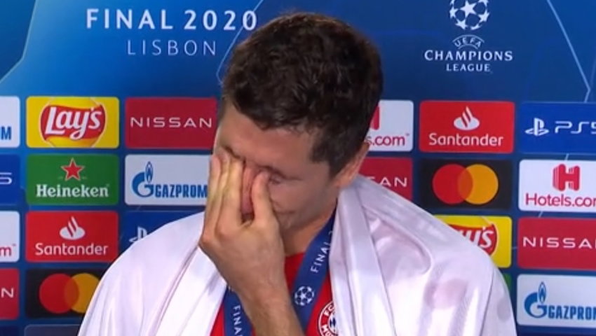Robert-Lewandowski-rozplakal-sie-przed-kamerami.-Zwyciestwo-w-LM-zadedykowal-tacie_article