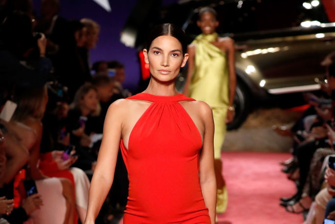 Lily Aldridge na pokazie Brandon Maxwell