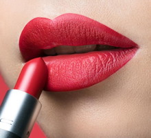 M.A.C. Cosmetics - zdjęcie produktowe