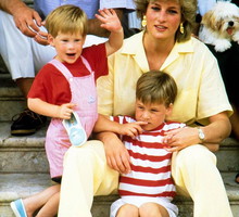 Księżna Diana z synami: Harrym i Williamem