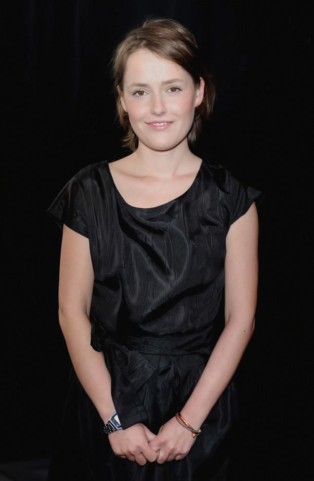 ALLONS_1083448_frycz003