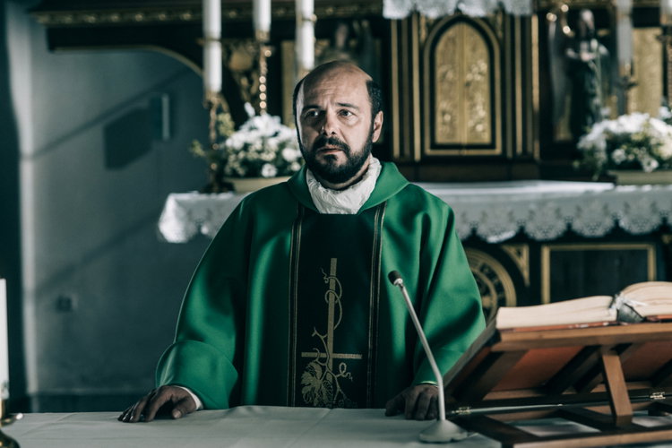 Kościół odpowiada na "Kler" Smarzowskiego?